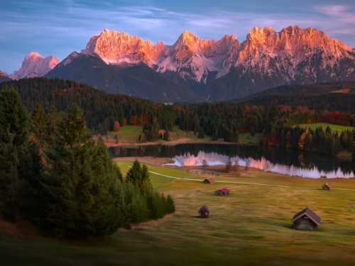 牵起孩子的手：陪他读懂情绪里的小秘密——东方心语