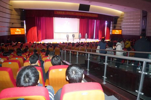 不莱玫暖心陪伴高校迎新晚会，携手共创精彩校园生活