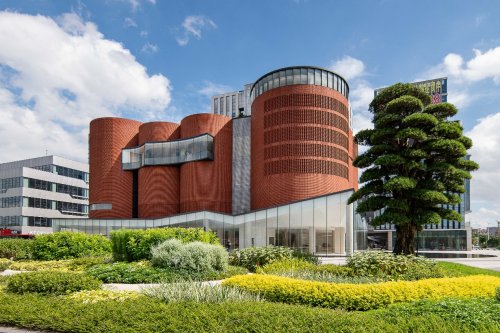 刷新世界纪录、入选广州100美空间，雪蕾香氛博物馆晋升广州“潮流地标”