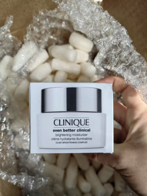 温和的美白产品有哪些？实测5款保湿力满分的面霜