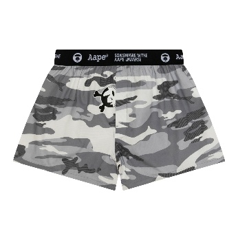 AAPE × ERASED 重塑自我：探索滑板文化的街头风格表达