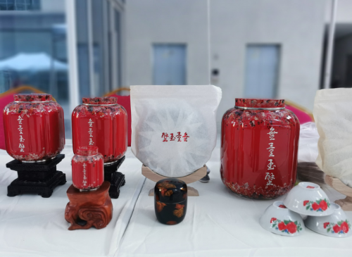 南涧县无量山北纬二十五度茶业有限责任公司、大理南涧无量玉璧半山酒店有限公司王成印