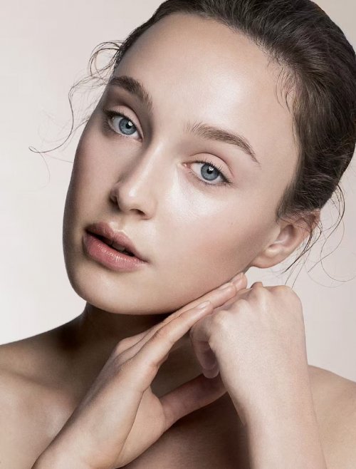 艳存晓年轻胶原水光套组：科学解读如何对抗细纹与干纹