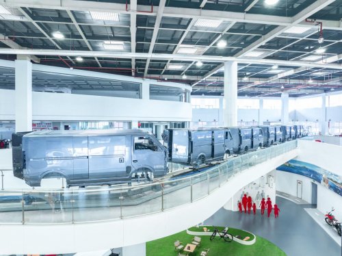 扎根双城经济圈，鑫源汽车以差异化突围新赛道第2张