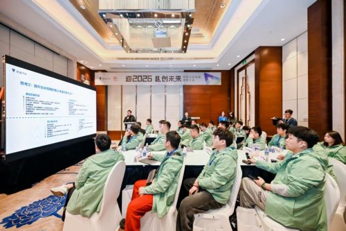 趣创未来 2025年度深蓝车友理事大会 开启用户运营新篇章第4张-南昌消费网 趣创未来 2025年度深蓝车友理事大会 开启用户运营新篇章第4张