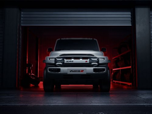 iCAR超级V23斩获2025“年度最成功车型设计大奖”