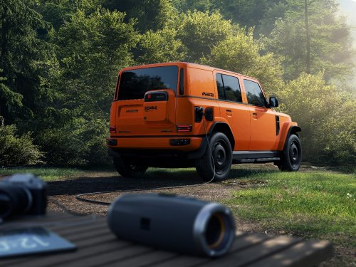 iCAR超级V23斩获2025“年度最成功车型设计大奖”