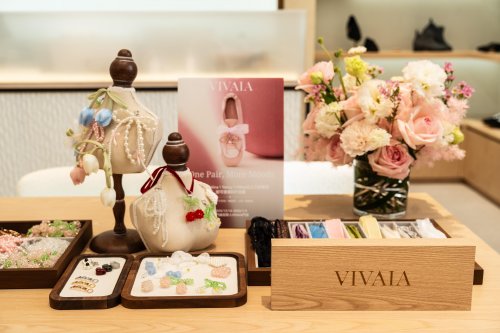 万众瞩目！VIVAIA澳门威尼斯人店12_13盛大开幕 明星同款鞋柜正式登场