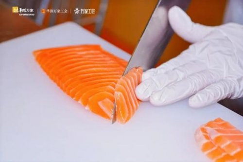 以时光炼技能，以热爱赴荣光：华润万家第二届“万家工匠”全国技能大赛总决赛颁奖典礼温暖落幕