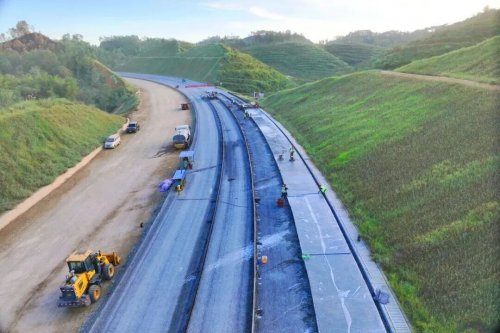 工地来了一群&ldquo;安全哨兵&rdquo;