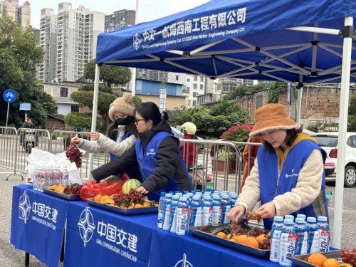 燃燃燃！中交一航局西南公司志愿者热血护航玉林马拉松