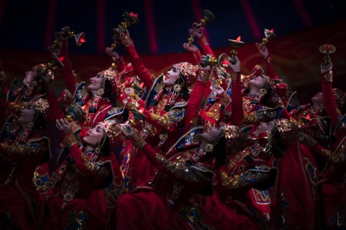 《掀起你的盖头来——新疆是个好地方》山西大剧院暖心赴约