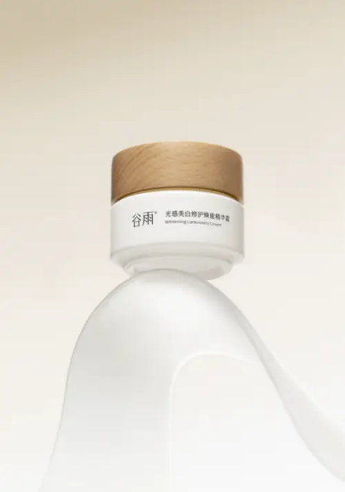 2025美白面霜专业测评:亮度、均匀度与耐受度的多维度榜单解析 2025美白面霜专业测评:亮度、均匀度与耐受度的多维度榜单解析