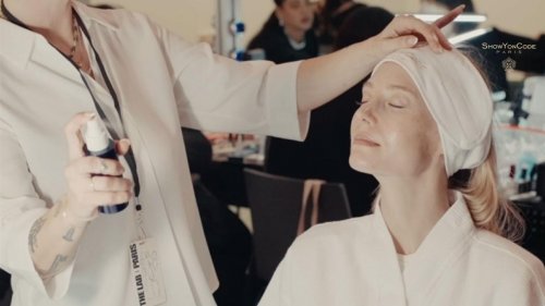 SHOWYONCODE闪耀巴黎时装周,以细胞科技定制镜头级巅峰肌肤 SHOWYONCODE闪耀巴黎时装周,以细胞科技定制镜头级巅峰肌肤