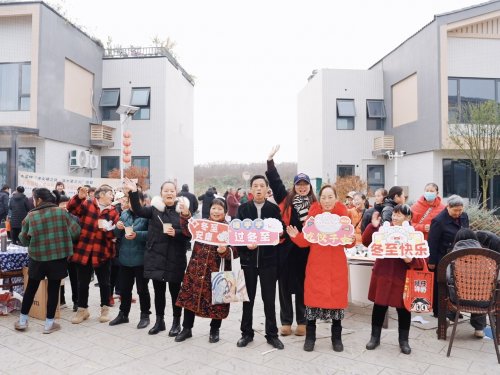 冬至聚邻话团圆 便民服务暖民心 —— 大梁村“暖冬食光”主题活动绘就乡村振兴民生图景