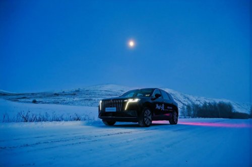 淬炼四极，砺证国标：红旗HS6 PHEV以全境适应力诠释国车境界