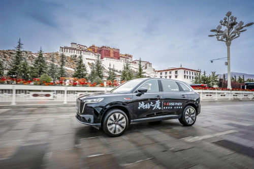 淬炼四极，砺证国标：红旗HS6 PHEV以全境适应力诠释国车境界