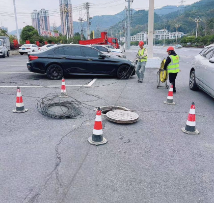 铜仁联通3天完成49条创文监控电路安装筑牢通信保障线 铜仁联通3天完成49条创文监控电路安装筑牢通信保障线