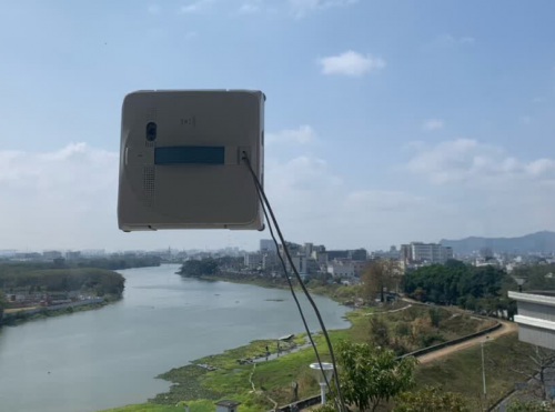 智能电动擦窗机选购攻略，十大擦窗器品牌排行榜，看看哪个牌子性价比高？总有一款适合你！