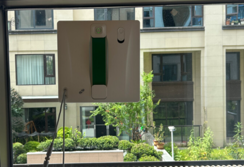 智能电动擦窗机选购攻略，十大擦窗器品牌排行榜，看看哪个牌子性价比高？总有一款适合你！