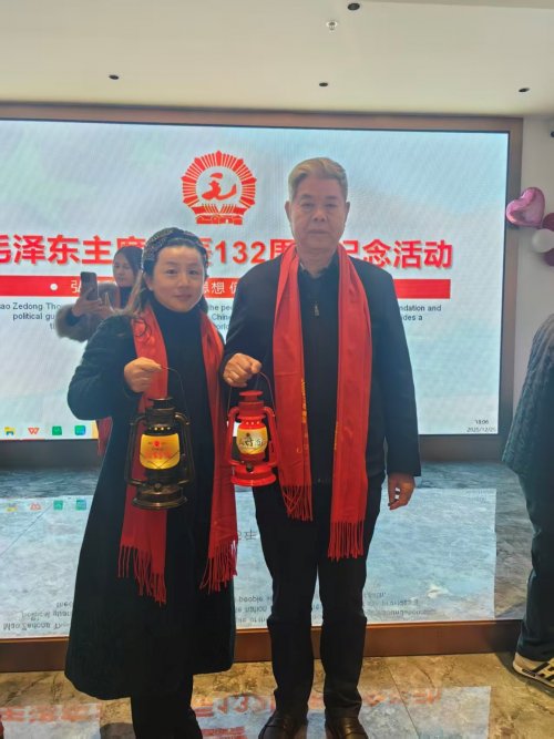 传承思想火炬，照亮和平征程