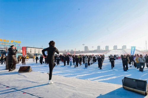 路北区第九届冰雪节燃情启幕，冰雪盛宴引燃冬日激情