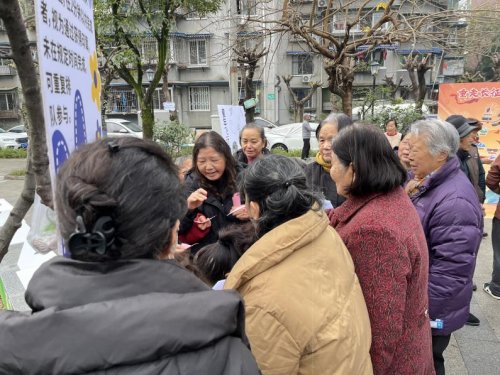 长寿苑社区邻里“微治理”项目-9号院和谐邻里 趣味运动会圆满成功第2张