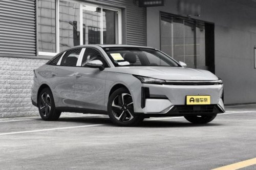 颜值即正义，实力更担当！揭秘银河L6如何俘获年轻一代的心