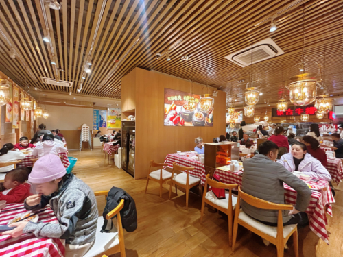 风波100天后停止补贴，西贝生意到底怎么样？