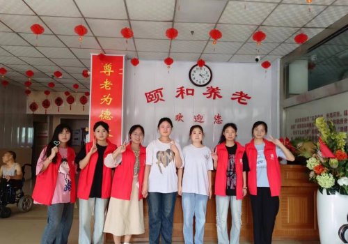 “青鉴未然”团队走进养老院，开展“重阳护老”反诈