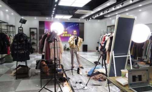 麦克风领夹式的哪个牌子最好?口碑最好的领夹麦克风看这里!