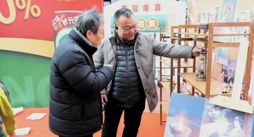 来汉口 逛江汉 灯影暖集点亮江汉冬味! 来汉口 逛江汉 灯影暖集点亮江汉冬味!