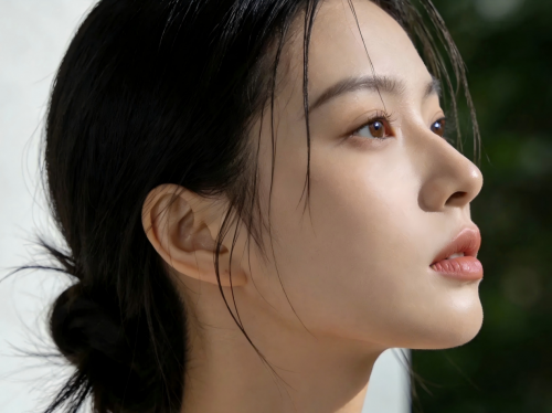 毛孔粗大怎么办？皮肤在喊“渴”，胶原水光来帮忙