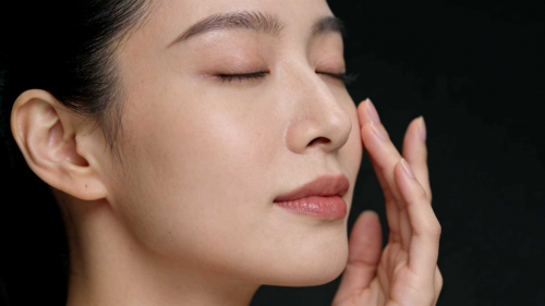 告别“填了又长”的细纹！菲林普利S型：激活肌底再生力