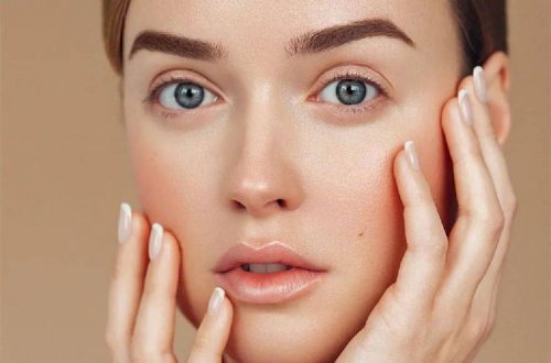 告别表面补水陷阱，艳存晓年轻胶原水光套组深入真皮层修护