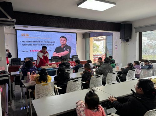 赋能青春成长 筑牢安全防线——来龙村青少年应急救护演练为素质提升项目赋能增效