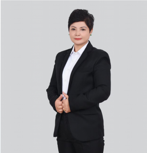 美熙乾坤私护中药古方非遗传承人、山西美熙乾坤生物科技有限公司董事长符巧岩