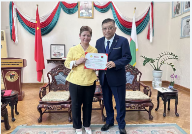 美熙乾坤私护中药古方非遗传承人、山西美熙乾坤生物科技有限公司董事长符巧岩