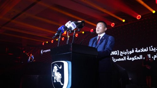 风行星海V9登陆埃及,豪华MPV重塑北非出行体验