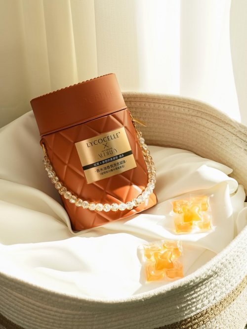 衣物洗护行业香水油首创者!绽家开启高端家清护理新时代