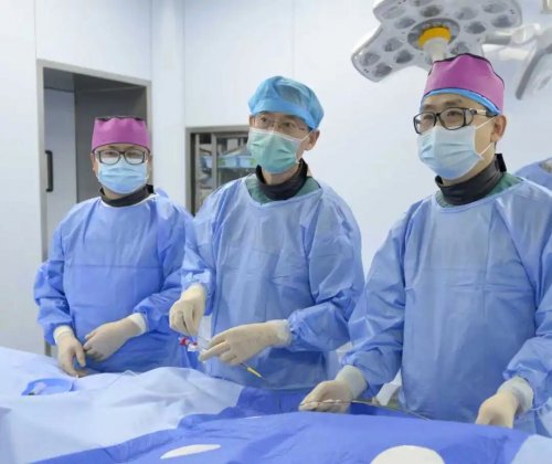 笃行致远 砥砺攻坚——记奋进中的齐鲁德医神经外科