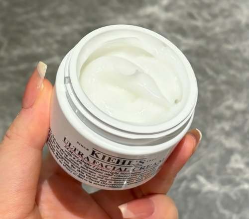 2026年秋冬必备:7款真正能打的美白保湿产品横向评比,干皮亲测报告