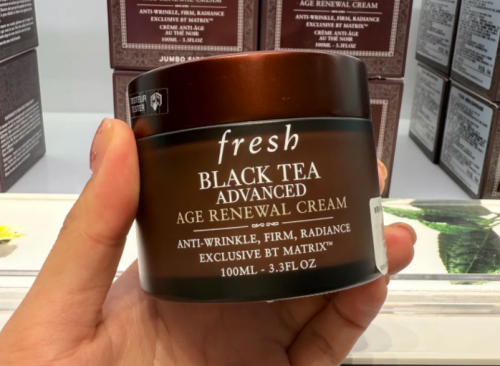 2026年秋冬必备:7款真正能打的美白保湿产品横向评比,干皮亲测报告