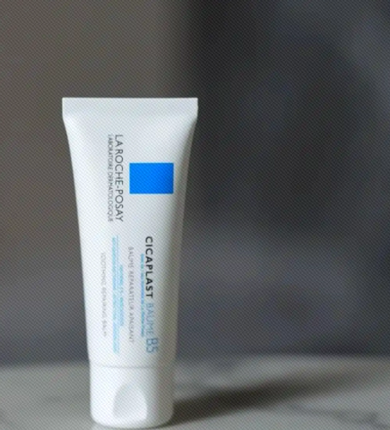 润养透亮新方案：2026专为干敏皮设计的秋冬美白面霜推荐，强韧屏障，告别暗沉