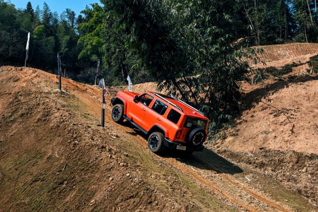 1.8万补贴叠加7年低息 礼上加礼超值购坦克300第2张