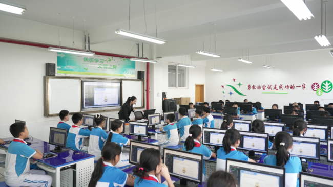 依托双领军优势，编程猫与宇树科技为AI后备人才培养注入新动能