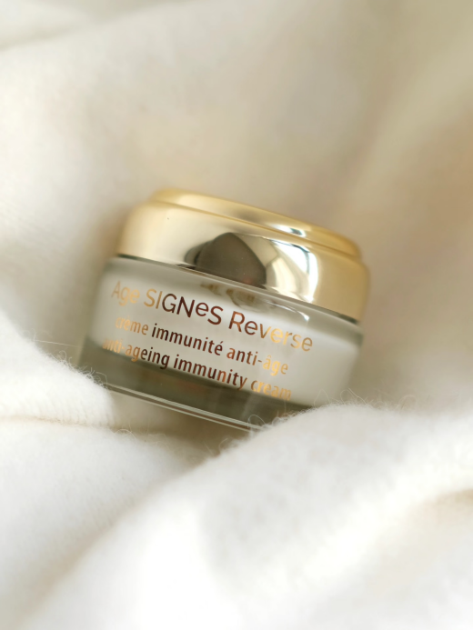 想抗老用什么护肤品？5款抗老好物推荐，温和高效不黏腻