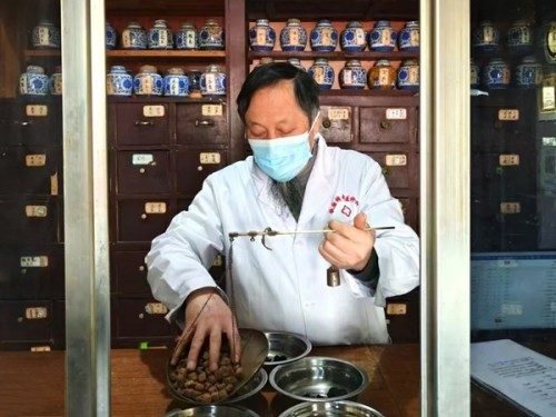 国粹承初心& 中医献两会 国粹承初心& 中医献两会