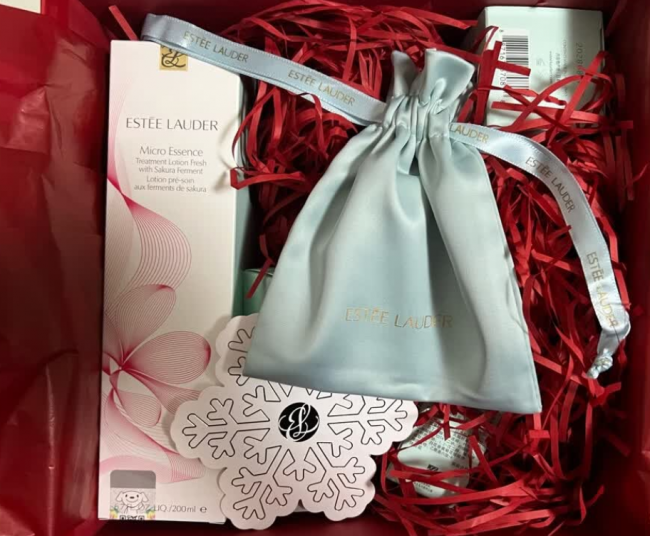 女生节送礼物给女生什么好？送女生礼物十大排行榜？2026 送女生礼物十大排行榜，闭眼入不踩雷