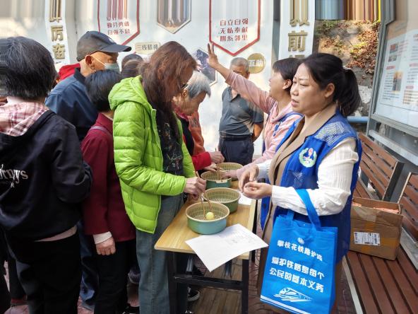 龙马精神闹元宵·邻里温情满长寿  ——长寿路社区元宵活动顺利开展